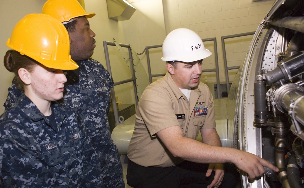 Center for Naval Aviation Technical Training Unit