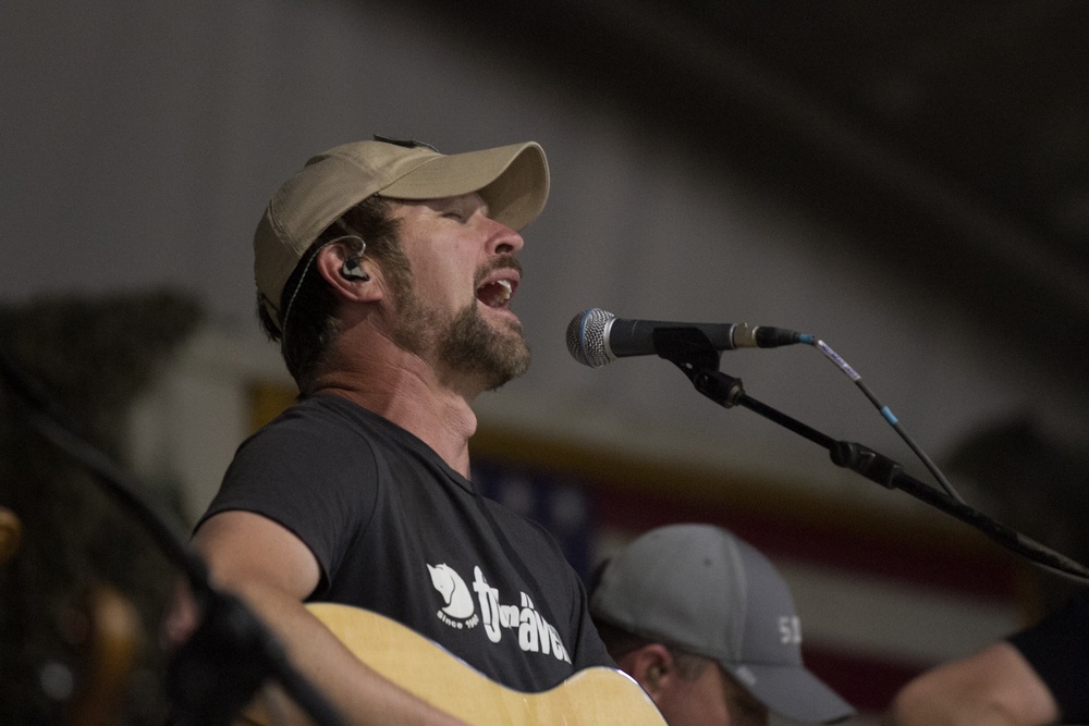 Craig Morgan marks his 11th trip to deployed troops