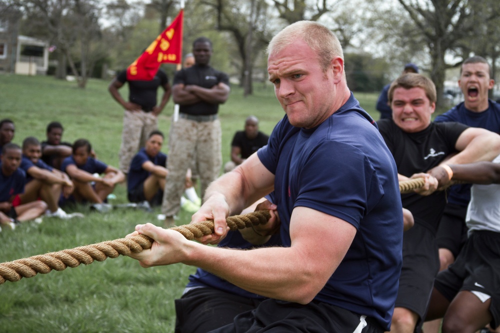 Recruiting Station Baltimore hosts 2014 Statewide Pool Function