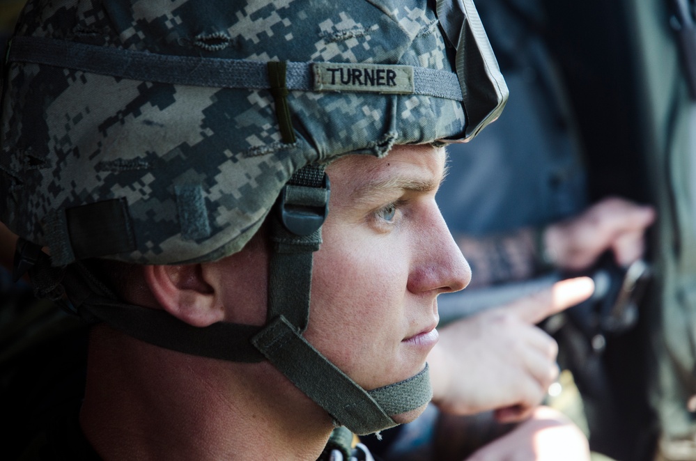 US Army Rangers parachute into Lake Lanier