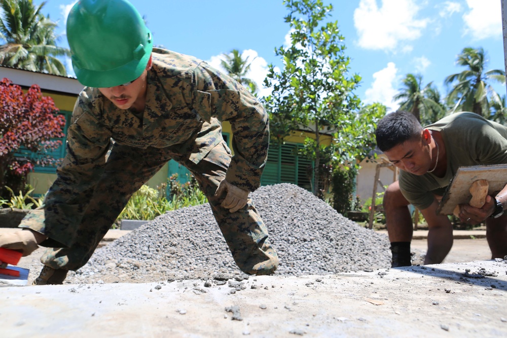 Members of the AFP U.S. armed forces conduct build a comfort room and school room in Guinobatan, Philippines