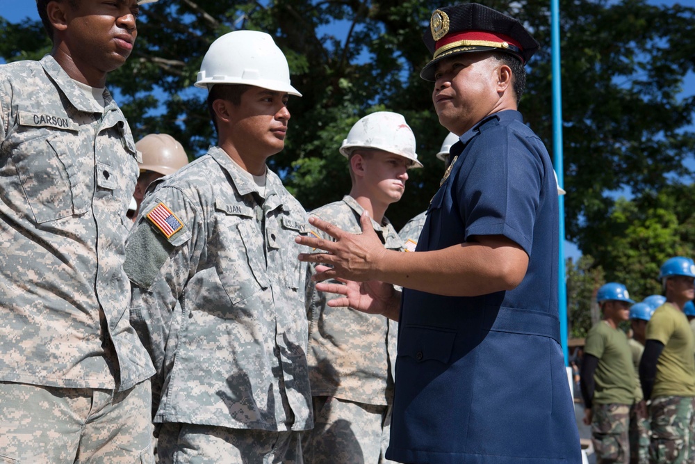 Key leaders of Exercise Balikatan tour engineering civic action program sites