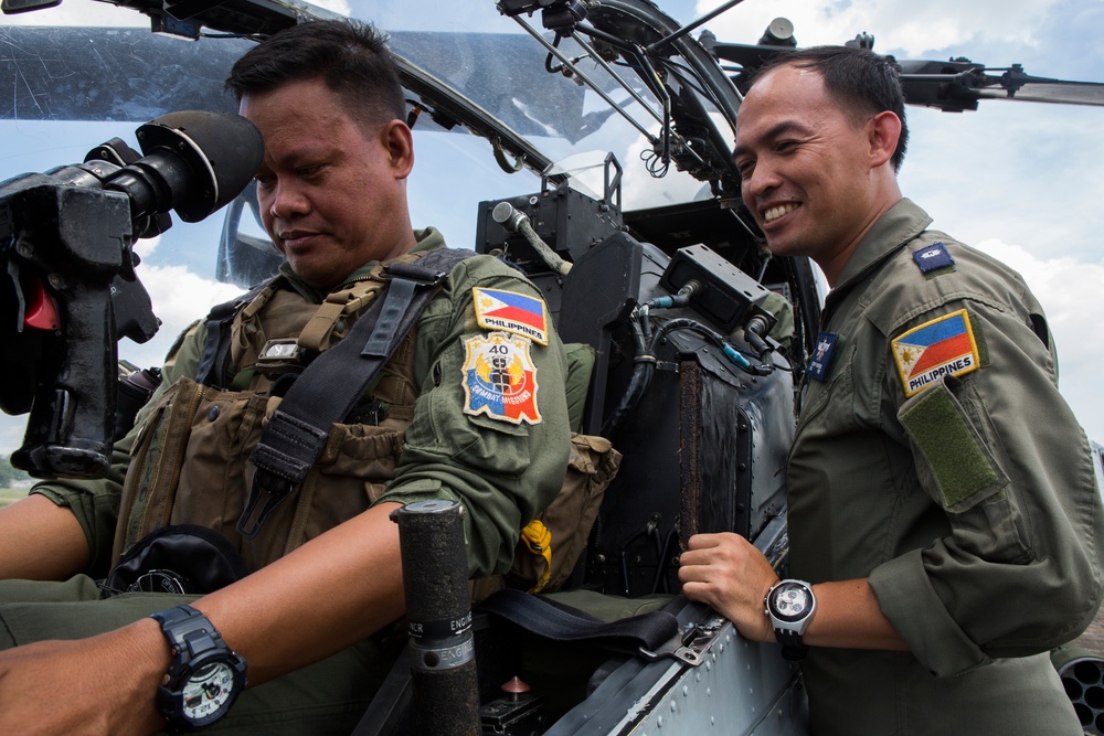 Philippine And U.S. Cobra Familiarization Flights