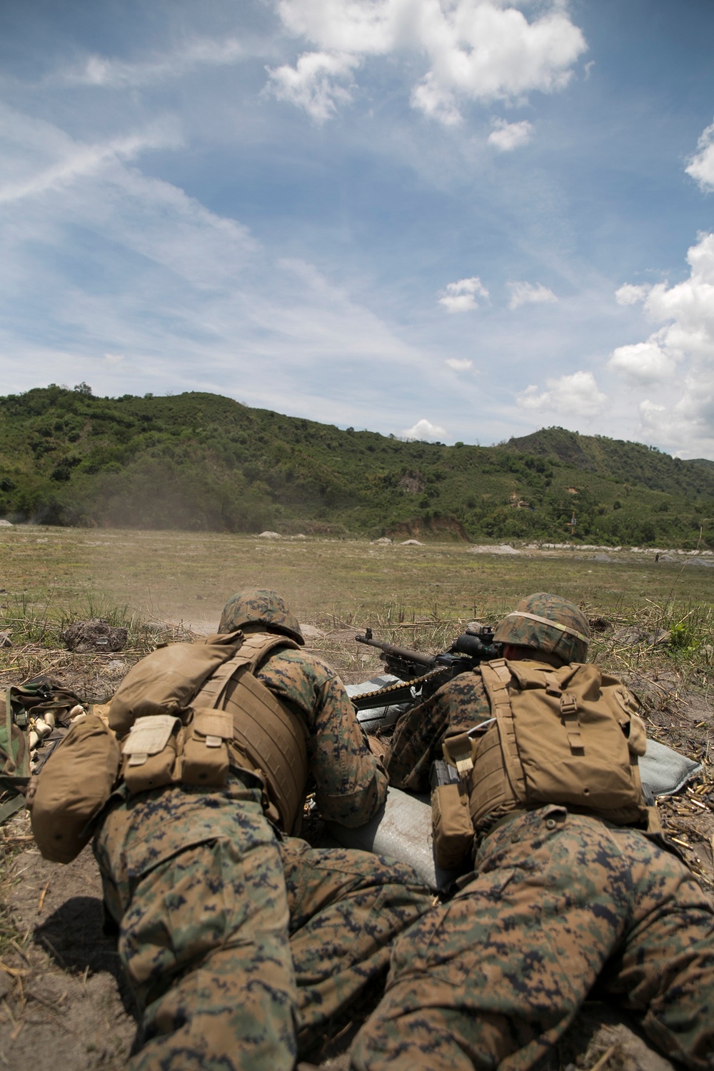 Fire and maneuver with a squad of Philippine Marines