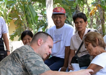 Cooperative Health Engagement reaches out to Guinobatan community