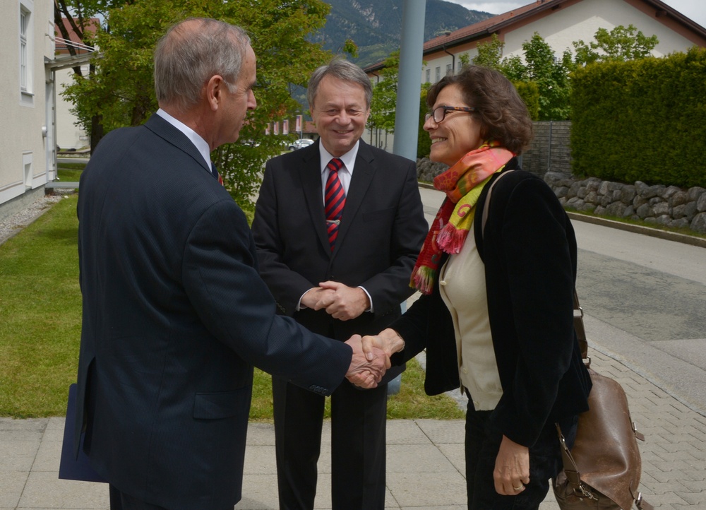 Garmisch-Parkenkirchen mayor visits Marshall Center
