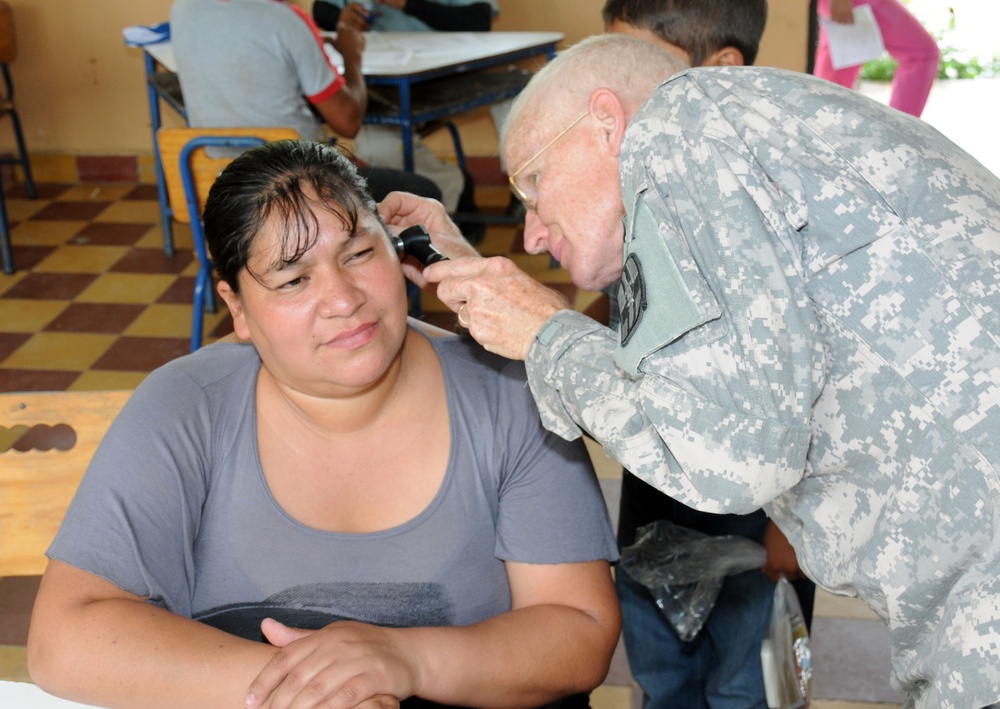 Joint Task Force-Bravo's Medical Element provides care to over 720 Honduran villagers