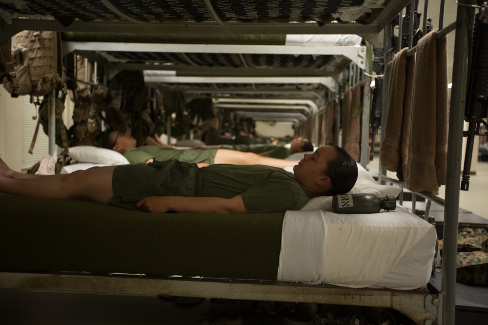 Marine recruits end training days with hour of downtime on Parris Island