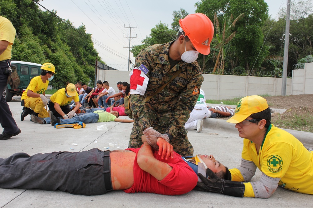 FA-HUM Exercise in El Salvador - as real as it gets
