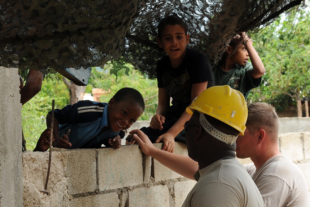 The faces of Barahona