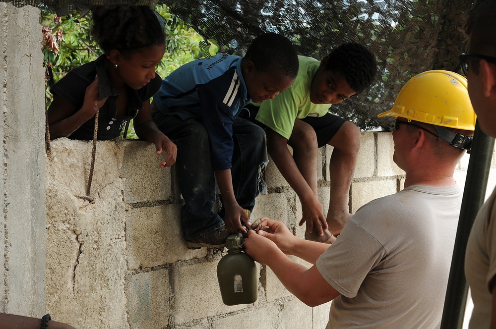 The faces of Barahona