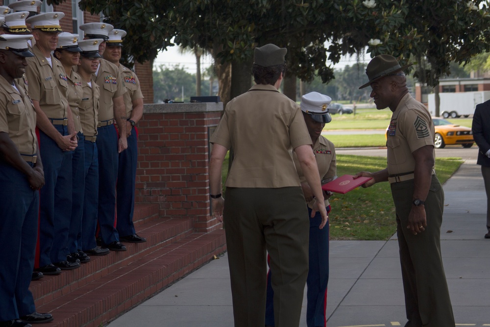 6th Marine Corps District presented safety award