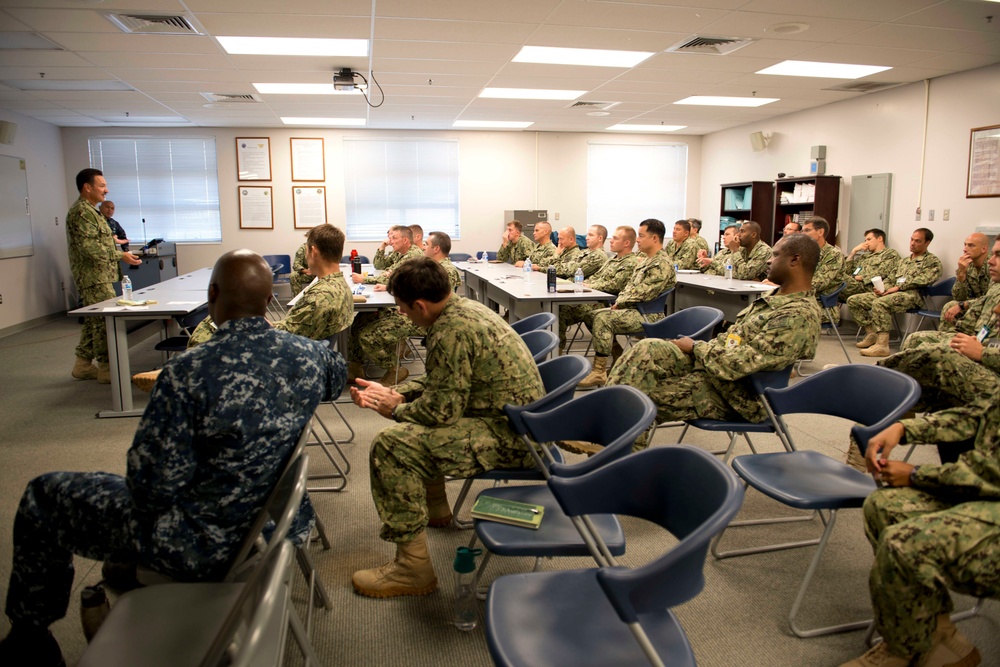 US Pacific Fleet Master Chief Ramirez visits Hawaii