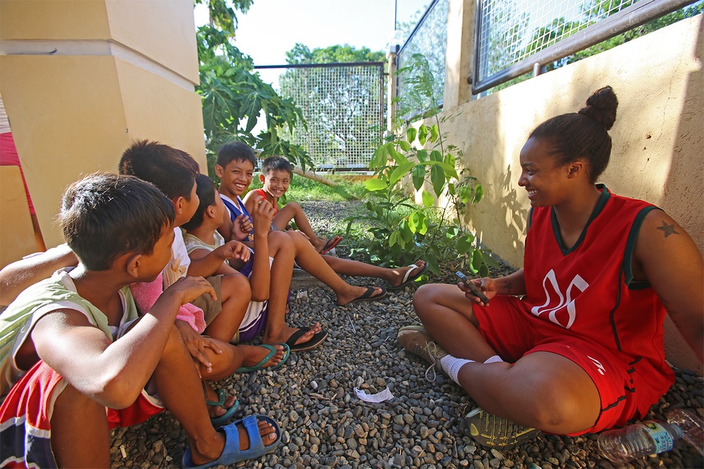 Philippine, U.S. soldiers and civilians shoot hoops, build friendships and have fun