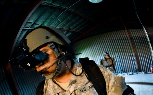 Indiana National Guard Soldiers utilize simulation technology in support of Bold Quest 14.2