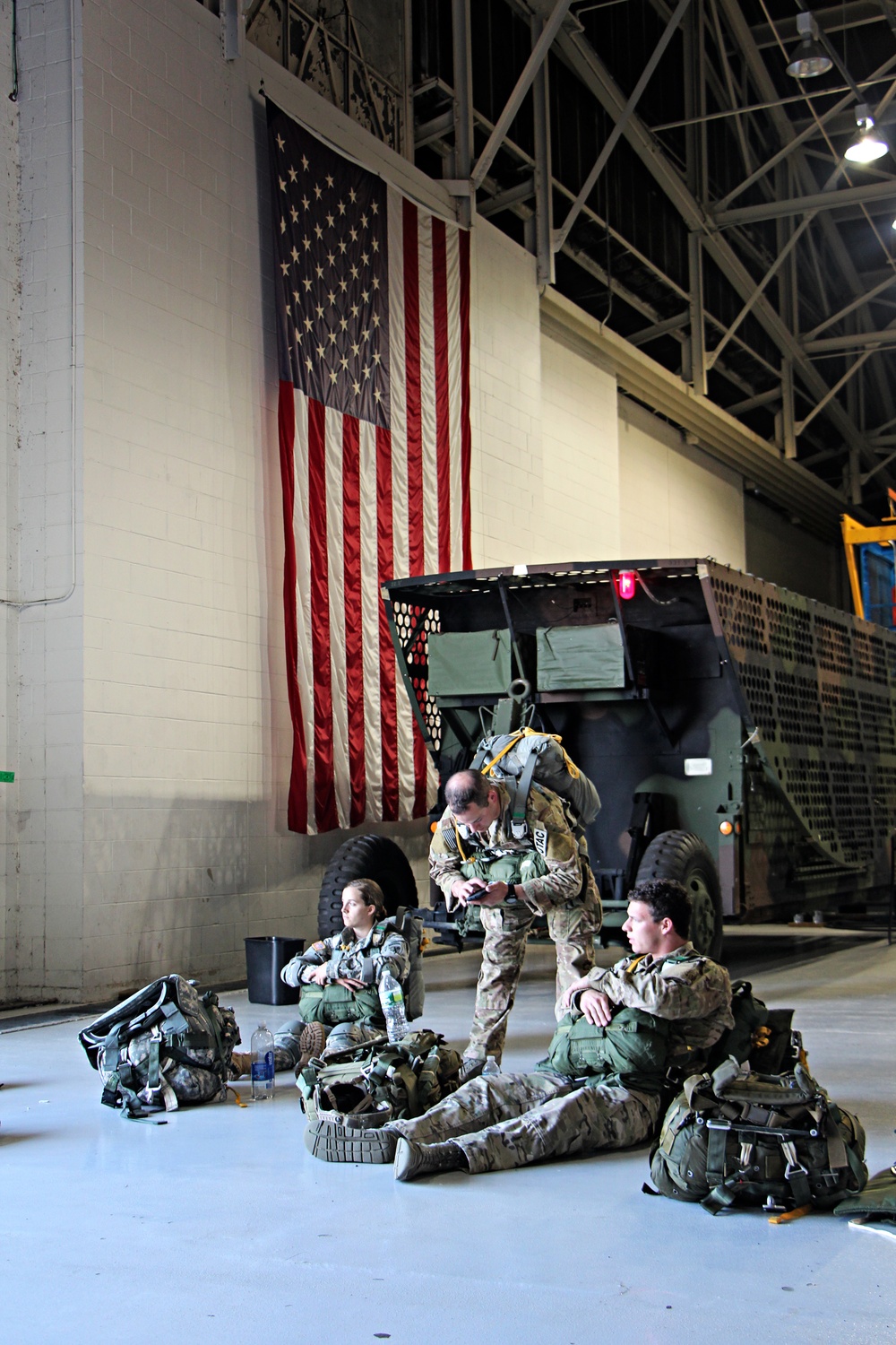 404th Civil Affairs Battalion (Airborne) Soldiers Soar at 2014 Joint Base Air Show.