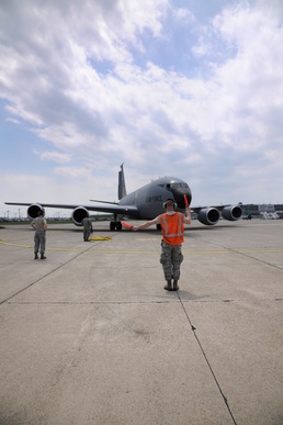 KC-135 Crew Returns from Deployment