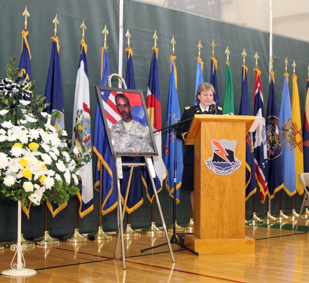 Lt. Col. Vanessa K. Ragsdale speaks at the memorial service for Spc. Carl A. Lissone