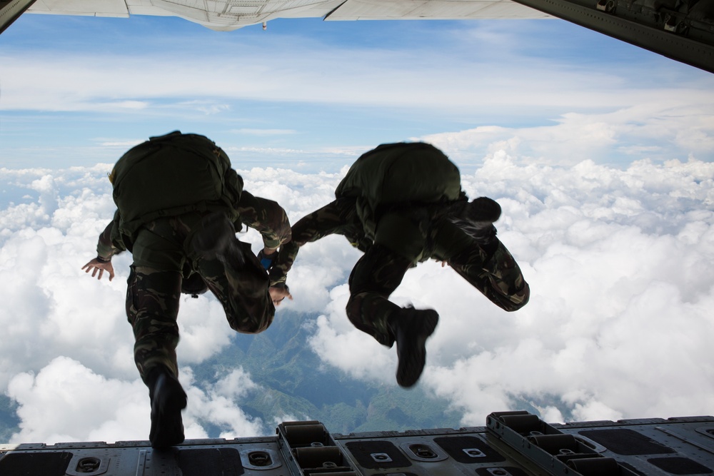 Philippine Special Forces High Altitude Low Opening Jumps