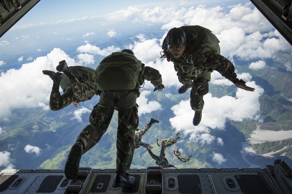 CALFEX Begins with Philippine HALO Jumps