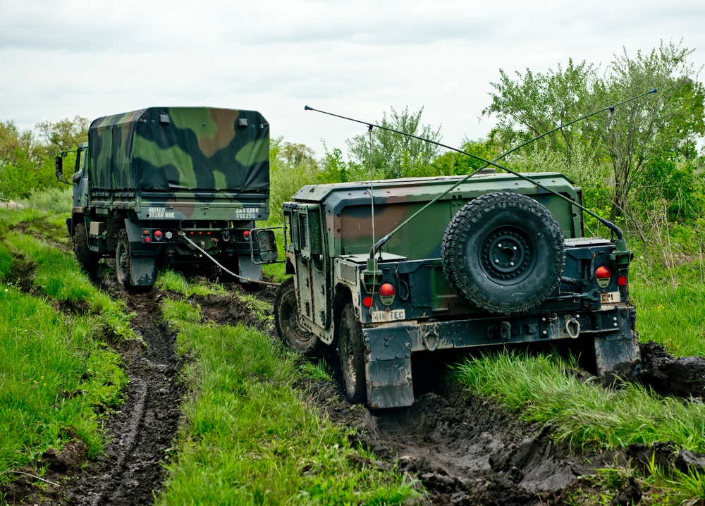 Reserve Soldiers conduct off-road driver training