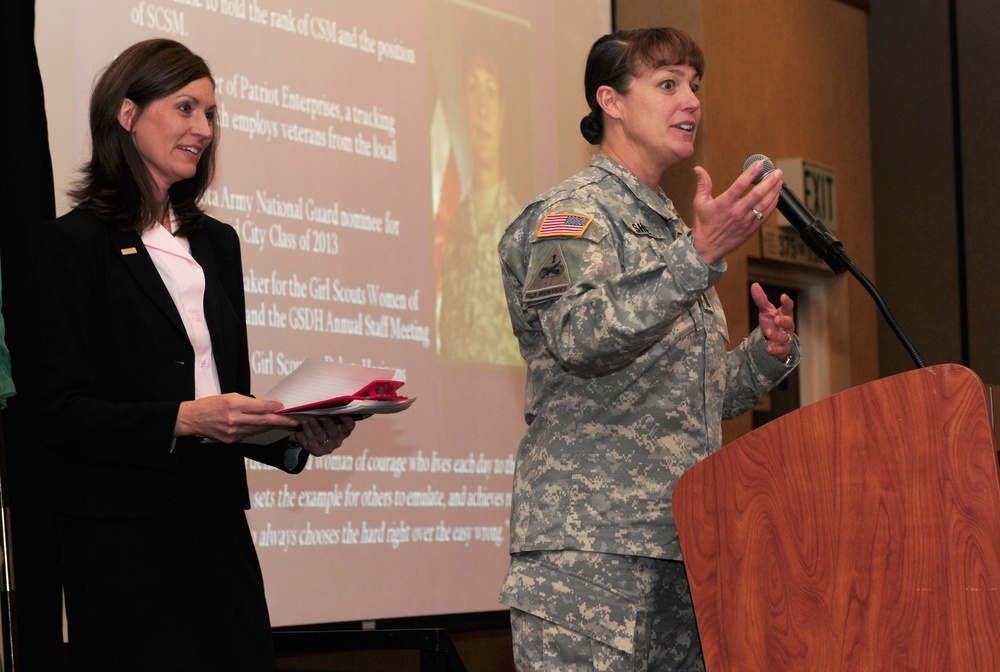 Girl Scouts honor Soldiers with Women of Service awards