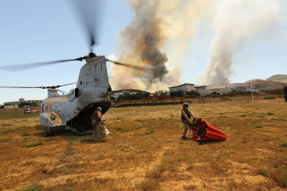 3rd MAW Marines fight San Diego County wildfires