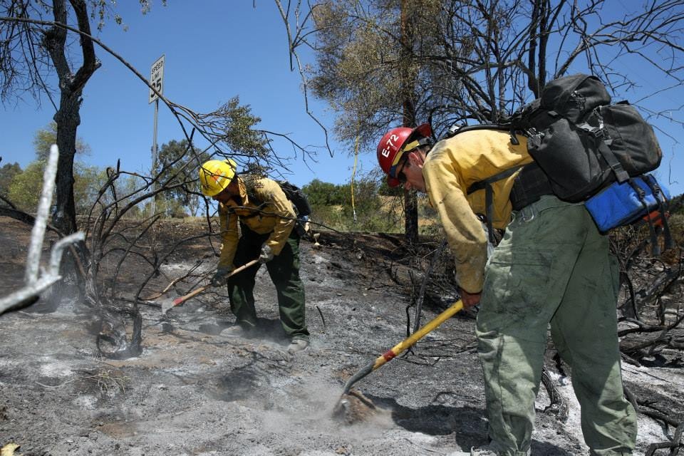 Marines fight California wildfires