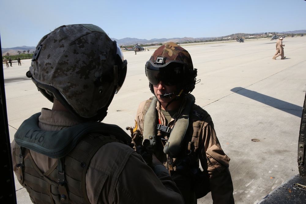 3rd MAW Marines fight San Diego county wildfires