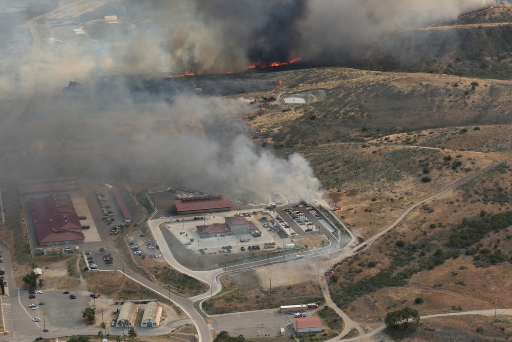 3rd MAW Marines fight San Diego county wildfires