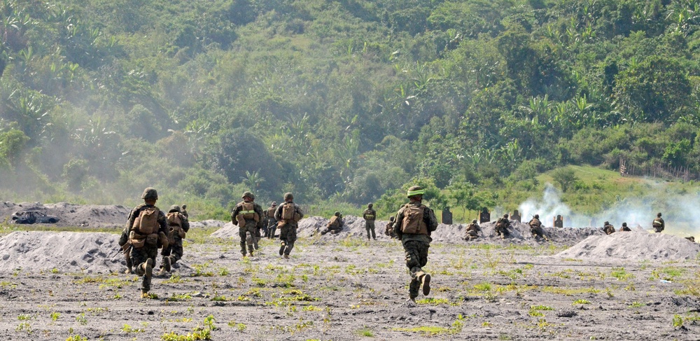 Philippine, US Marines successfully complete culminating events shoulder-to-shoulder