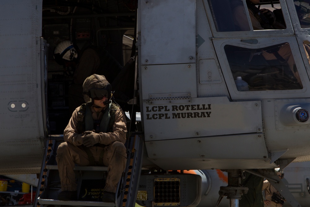 Marines help state emergency personnel fight Cocos fire in southern California