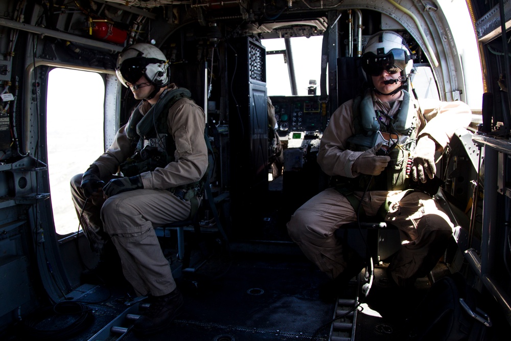 Marines help state emergency personnel fight Cocos fire in southern California
