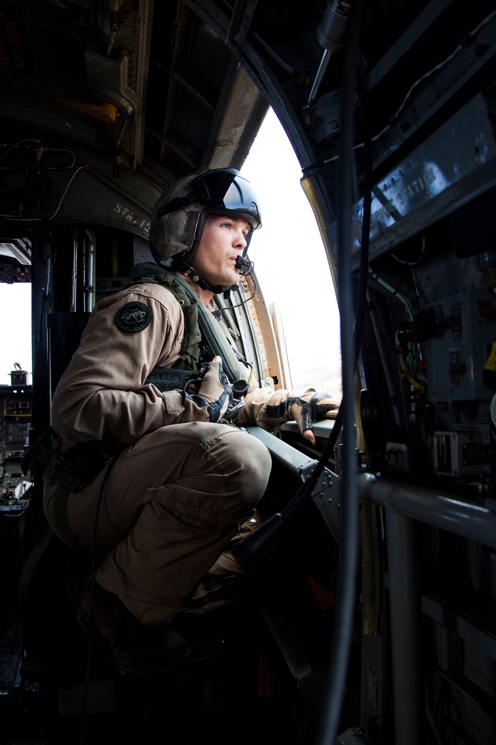 Marines help state emergency personnel fight Cocos fire in southern California