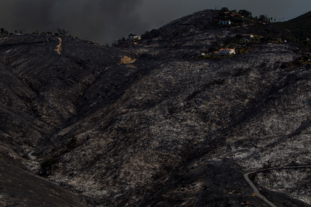 Marines help state emergency personnel fight Cocos fire in southern California