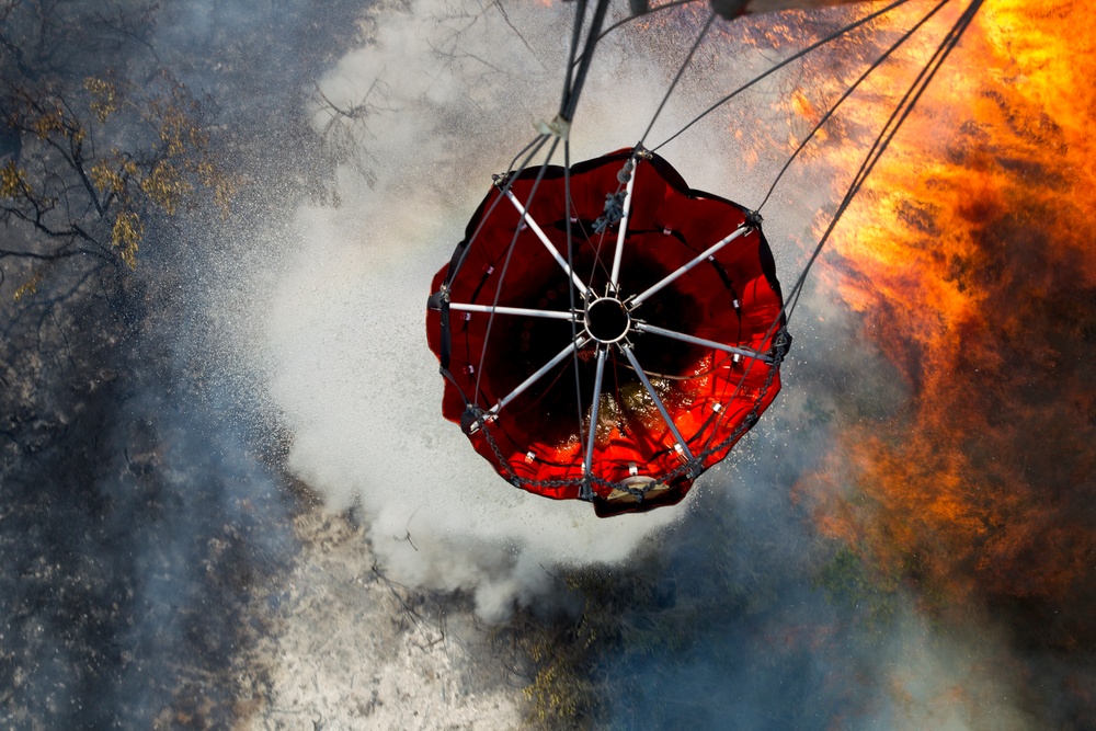 Marines help state emergency personnel fight Cocos fire in southern California