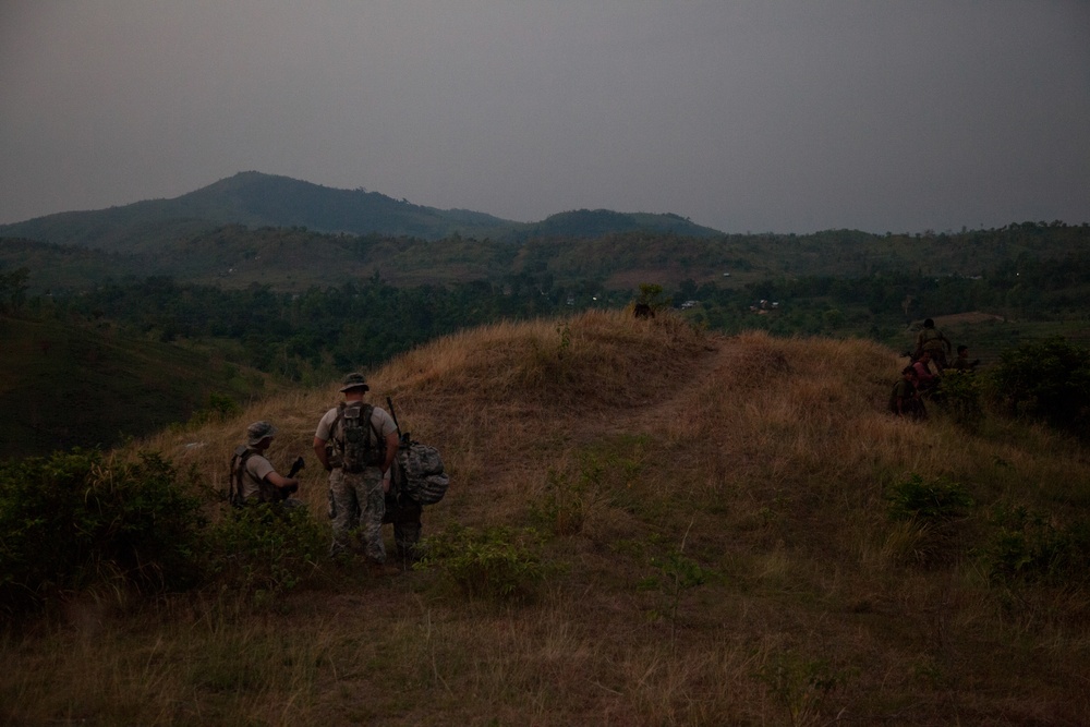 Combined Philippine US Army battalion attack training exercise