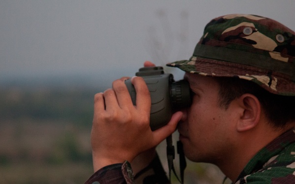 Combined Philippine US Army battalion attack training exercise