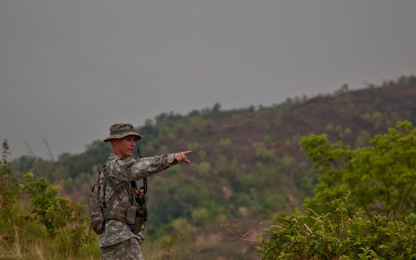 Combined Philippine US Army battalion attack training exercise