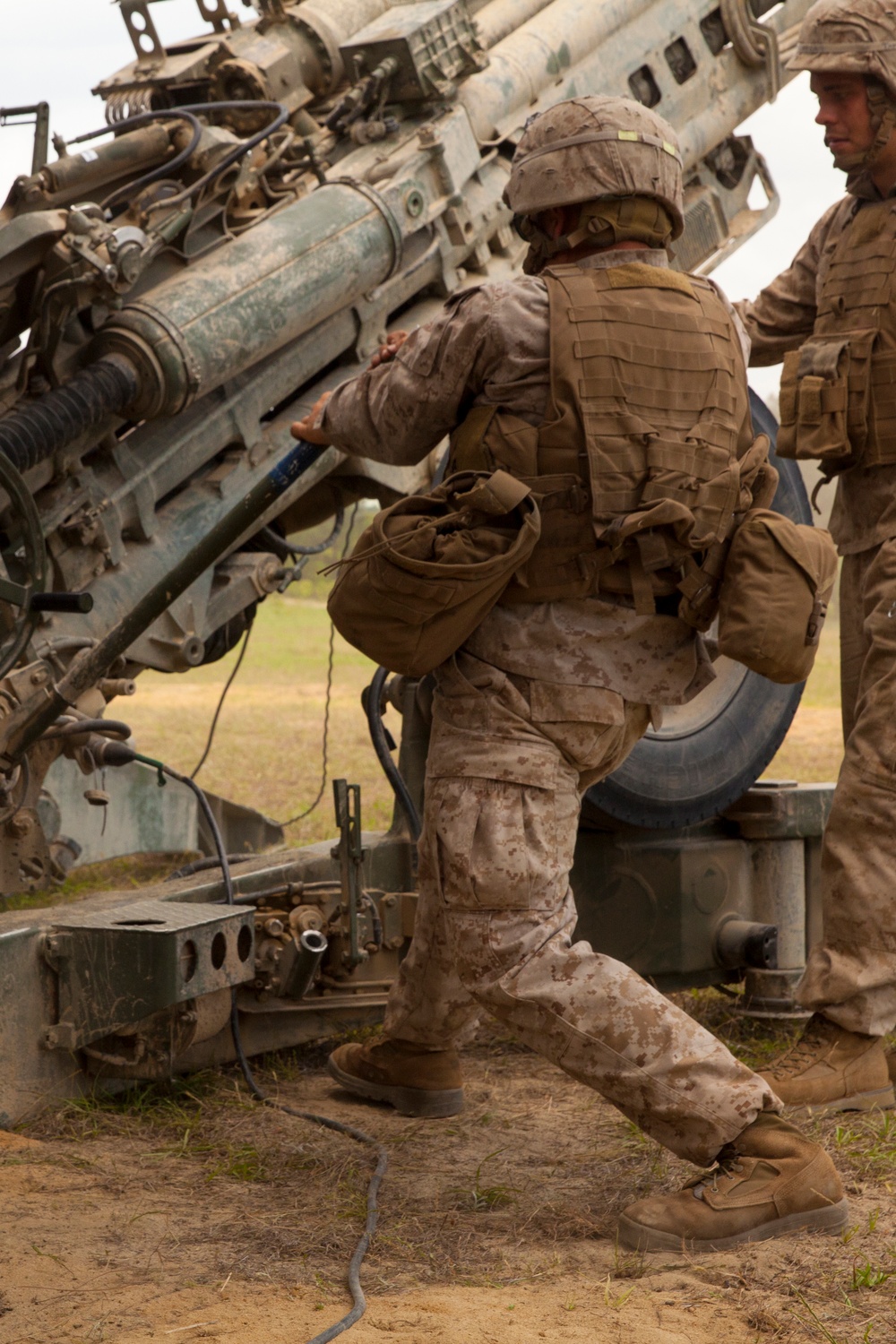 More than rounds down range: 10th Marines, 2nd MLG team up for Rolling Thunder