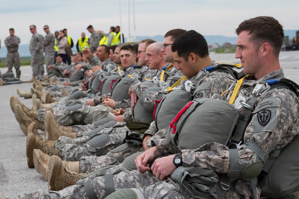 Paratroopers descend into Kosovo for training