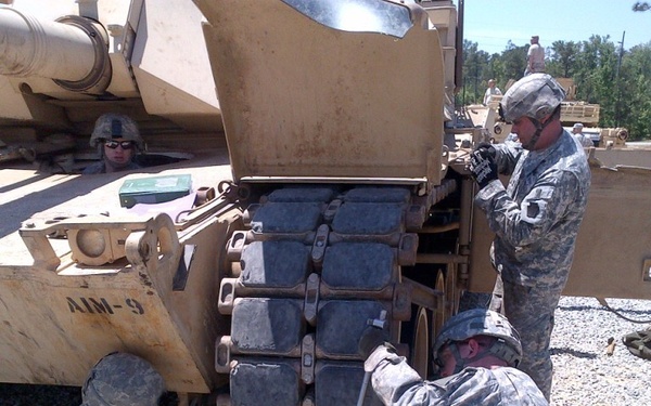 Pennsylvania Guard tank crew recognized for excellence