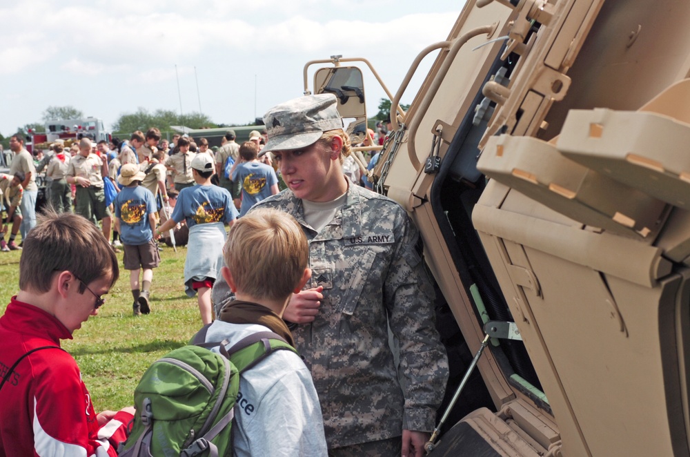 New Jersey National Guard supports 2014 BSA Camporee