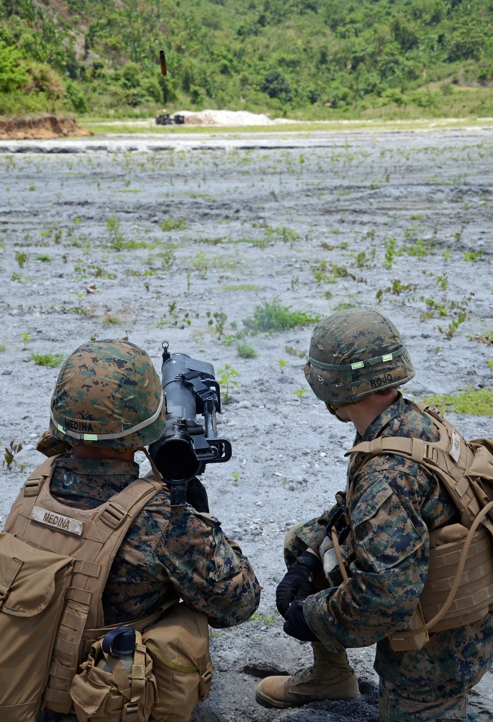 Deployed Marines conduct training in the field