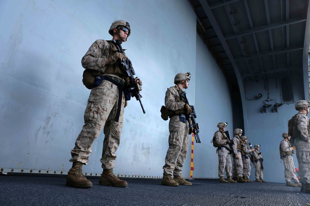 Modified shoot aboard the USS Makin Island