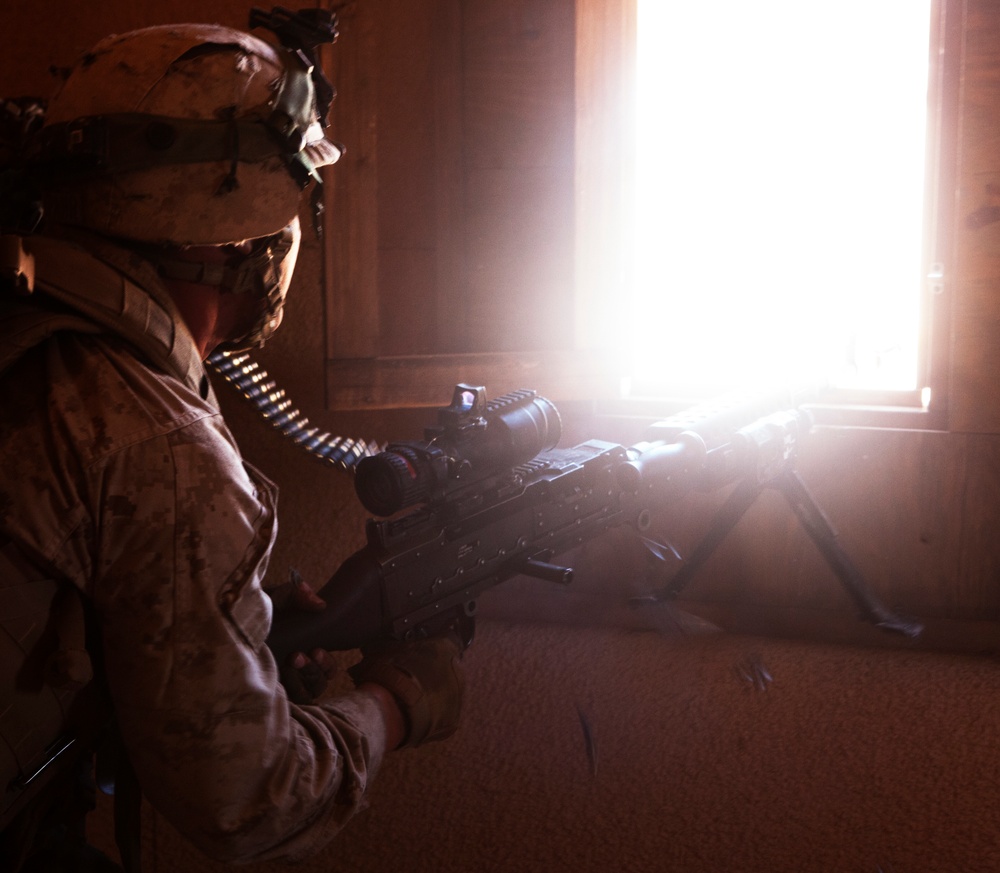 Marines and soldiers train side-by-side