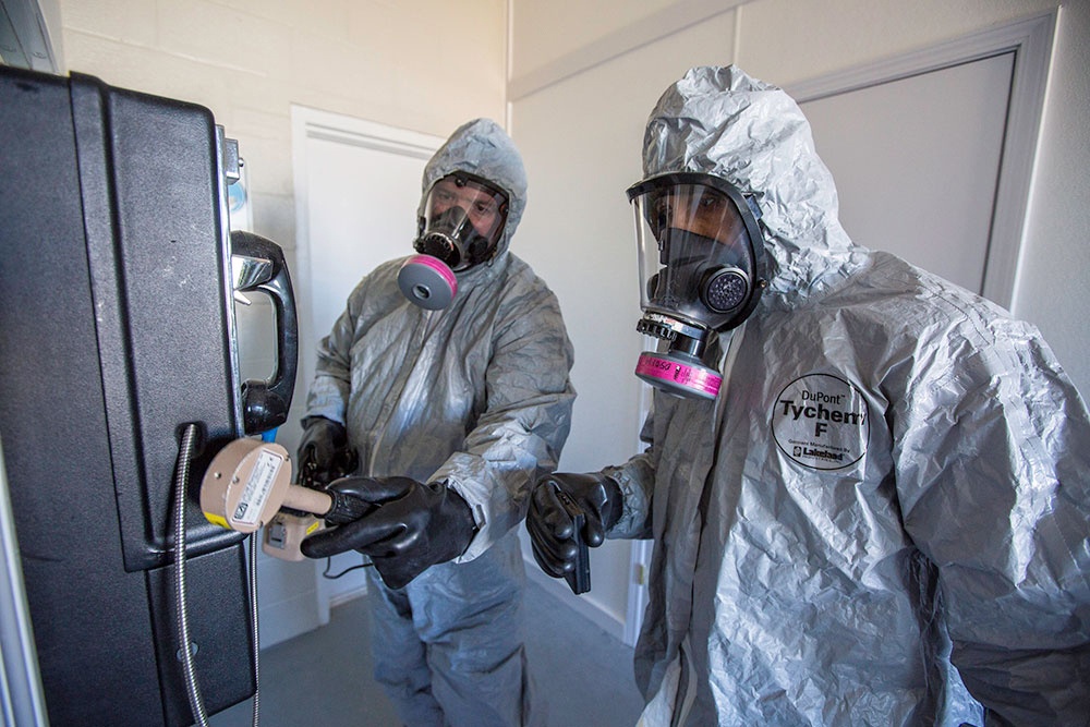 Medical Airmen train for toxic agents with Homeland Security