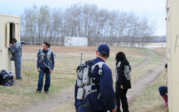 Civilians on the battlefield show benefit in training during Maple Resolve