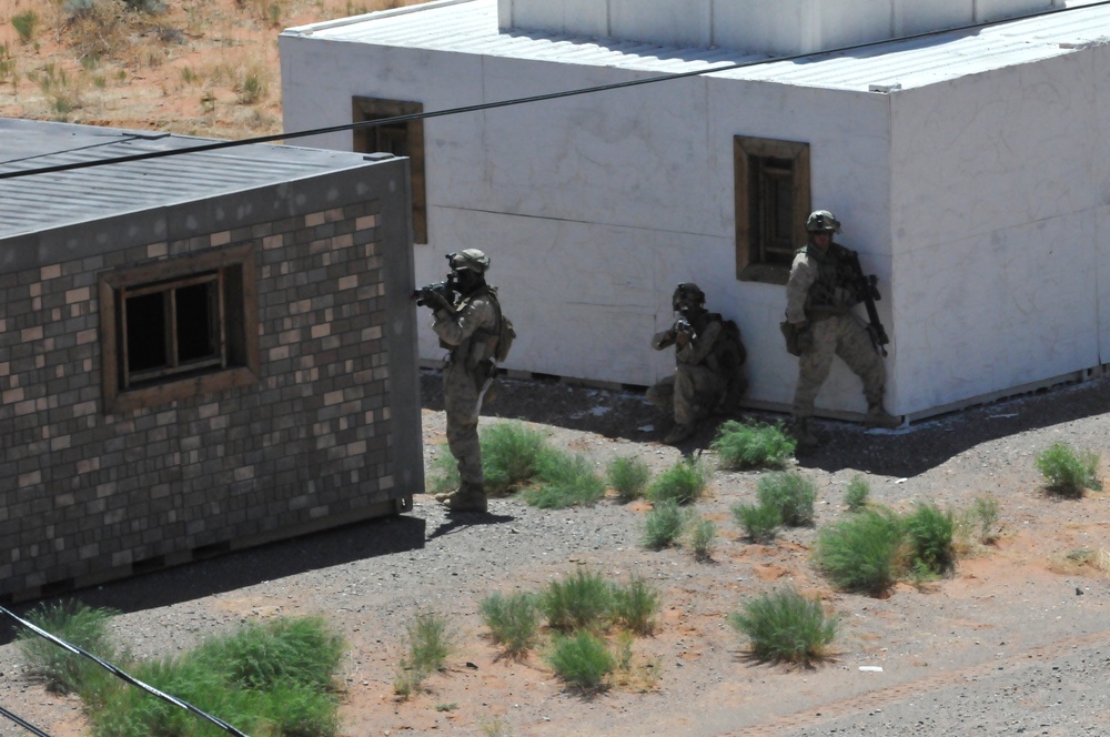 Soldiers, Marines take control of city from OPFOR