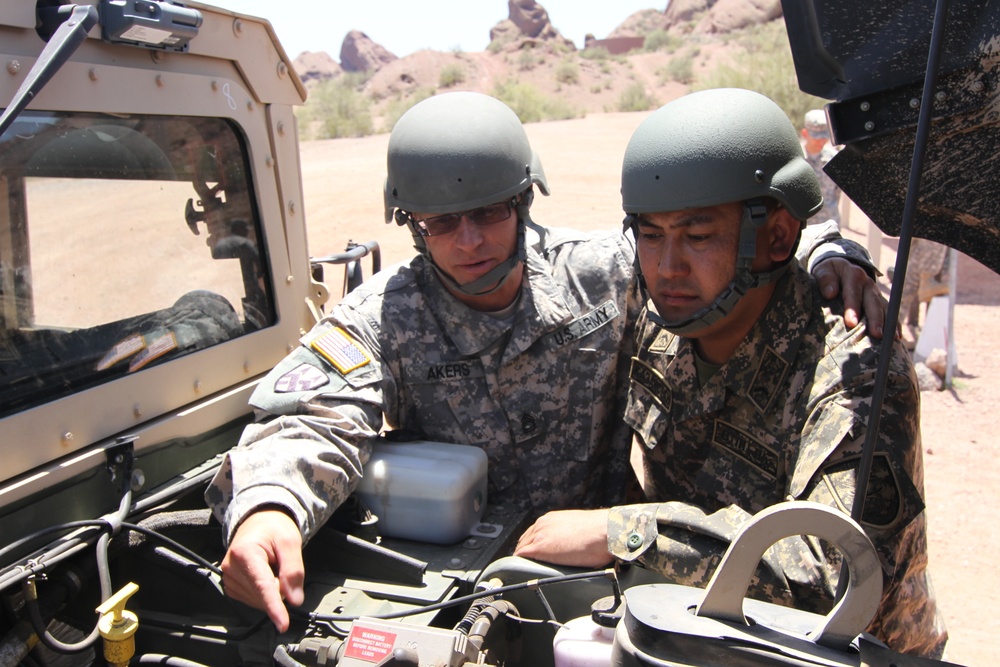 Arizona, Kazakhstan Soldiers exchange vehicle maintenance ideas
